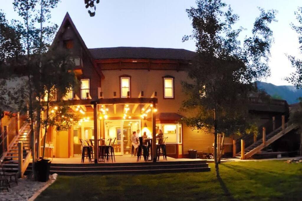 Clear Creek Inn Τζώρτζταουν Εξωτερικό φωτογραφία